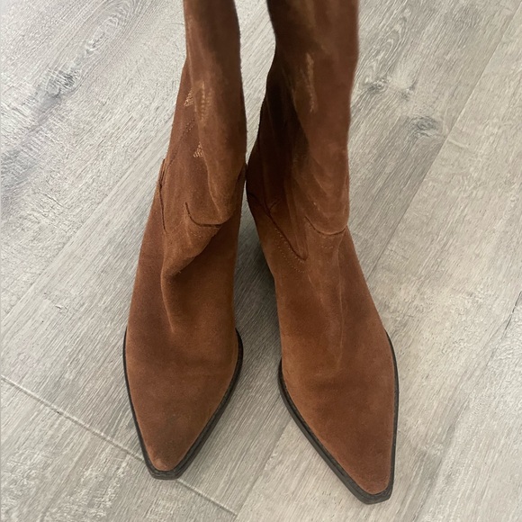 Zara Suede Highly Sought After Boots - Picture 3 of 9
